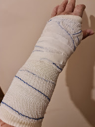 Photo n°5 de Sos Mains Avignon à Sorgues ()