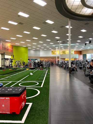 Gym «LA Fitness», reviews and photos, 8909 Washington Blvd, Pico Rivera, CA 90660, USA