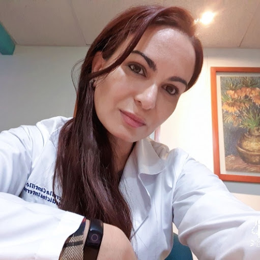 Dra. Erlis Estrella Cantillo Duran, Internista