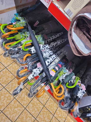 Supermarket «ALDI», reviews and photos, 1365 Lee St, Des Plaines, IL 60018, USA