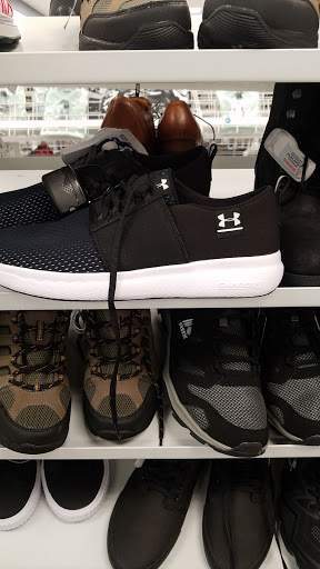 Clothing Store «Ross Dress for Less», reviews and photos, 4646 S Cooper St, Arlington, TX 76017, USA