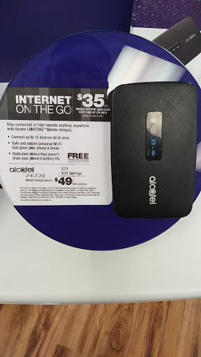 Cell Phone Store «MetroPCS Authorized Dealer», reviews and photos, 1516 Woodlane Dr, Woodbury, MN 55125, USA