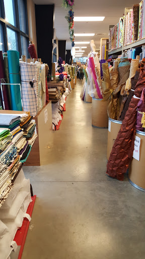 FM Stores, 2814 S Fremont Ave, Springfield, MO 65804, USA, 