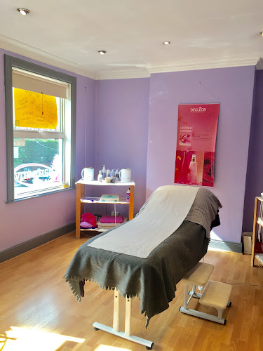 Comments and reviews of Harmony Beauty Clinic
