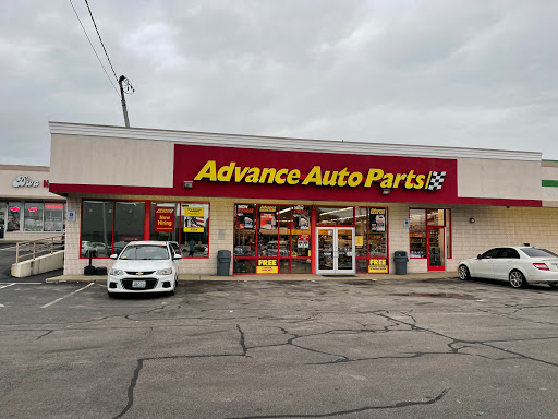 Auto Parts Store «Advance Auto Parts», reviews and photos, 250 Atwood Ave #4, Cranston, RI 02920, USA
