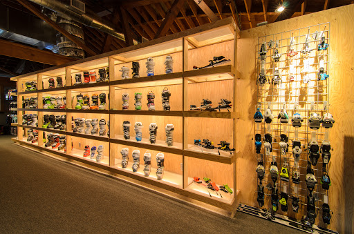 Ski Shop «evo Seattle Store», reviews and photos, 3500 Stone Way N, Seattle, WA 98103, USA