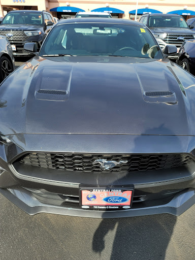 Central Ford image