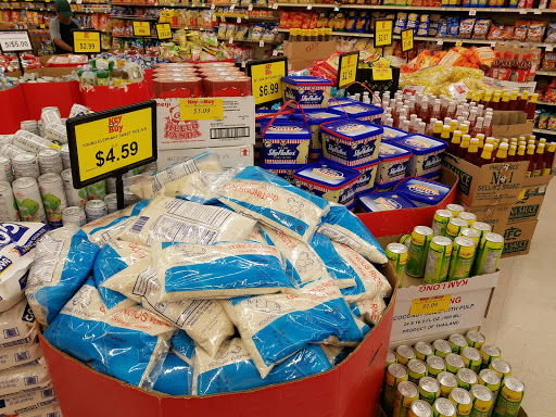 Supermarket «Rowes Supermarket», reviews and photos, 8595 Beach Blvd #329, Jacksonville, FL 32216, USA