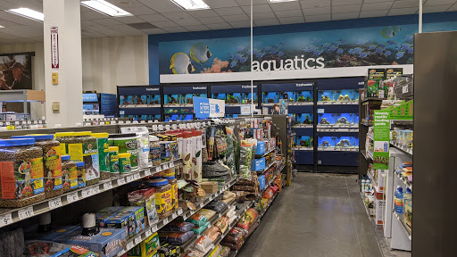 Pet Supply Store «Petco Animal Supplies», reviews and photos, 7215 170th Ave NE #115, Redmond, WA 98052, USA