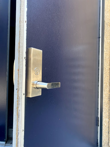 Locksmith «B & B Locksmith And Security Inc», reviews and photos, 273 Frankfort St, Daly City, CA 94014, USA