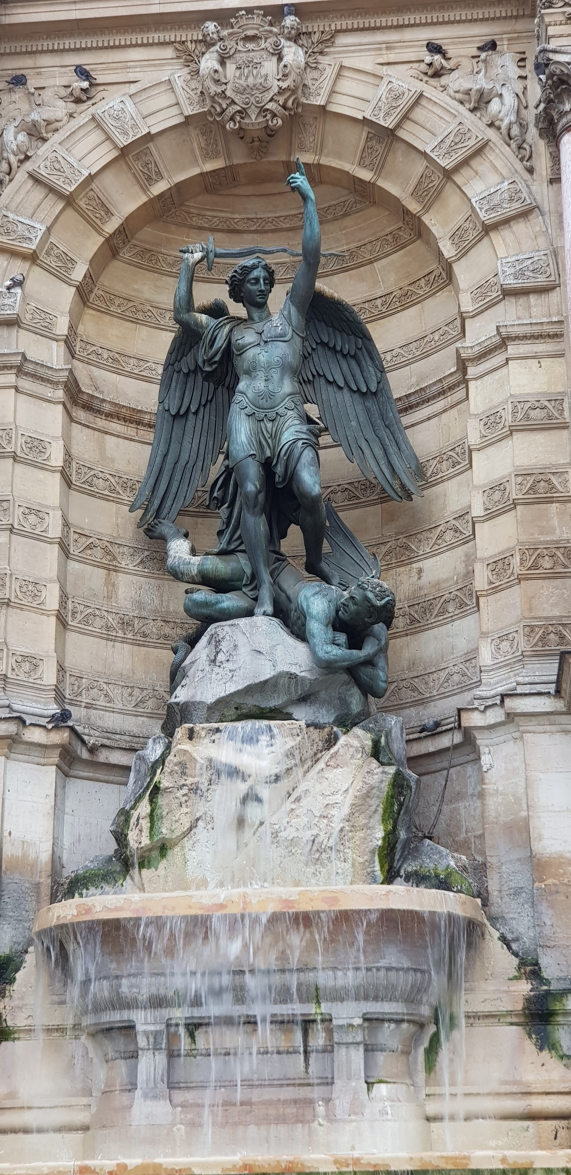 Photo n° 6 de l'avis de grainesculpteur. fait le 14/10/2021 à 17:44
