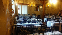 Atmosphère du Restaurant français L'Auberge de la môme à Dourdan - n°1