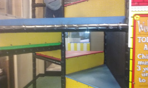 Fast Food Restaurant «Chick-fil-A», reviews and photos, 6495 Glenway Ave, Cincinnati, OH 45211, USA