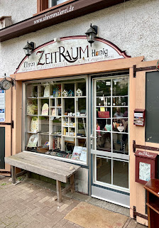 Uhren Zeitraum Honig Zähringer Str. 8, 79271 St. Peter, Deutschland