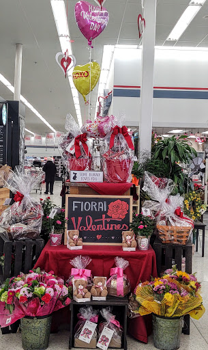 Supermarket «Hy-Vee», reviews and photos, 2453 N Court St, Ottumwa, IA 52501, USA