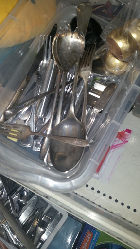 Non-Profit Organization «Goodwill - Canoga Park», reviews and photos, 7107 Owensmouth Ave, Canoga Park, CA 91303, USA