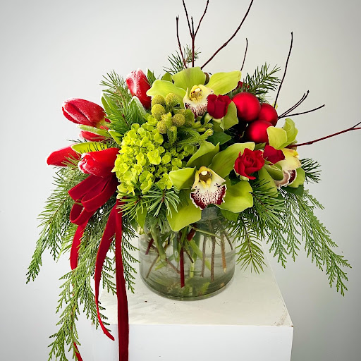 Florist «Fleur De Lis Florists», reviews and photos, 6588 Quinton Ln, Tujunga, CA 91042, USA