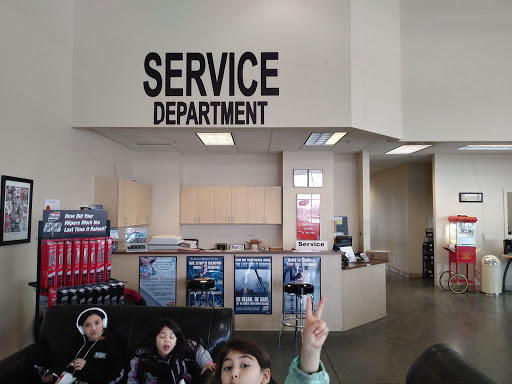 Car Dealer «Burnsville Motors Sales & Service», reviews and photos, 2000 E Hwy 13, Burnsville, MN 55337, USA