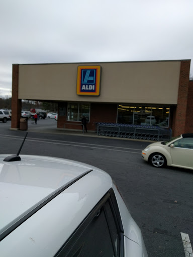 Supermarket «ALDI», reviews and photos, 3076 Cobb Pkwy NW, Kennesaw, GA 30144, USA