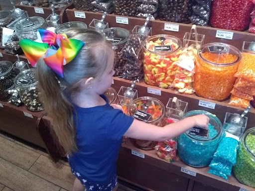 Grocery Store «The Fresh Market», reviews and photos, 1635 Perry Hill Rd, Montgomery, AL 36106, USA