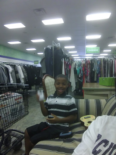 Thrift Store «Goodwill Store & Donation Center», reviews and photos, 727 W Redondo Beach Blvd, Gardena, CA 90247, USA