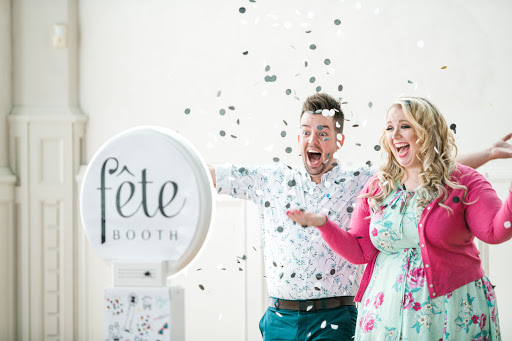 Fête Booth Photo Booth Rental