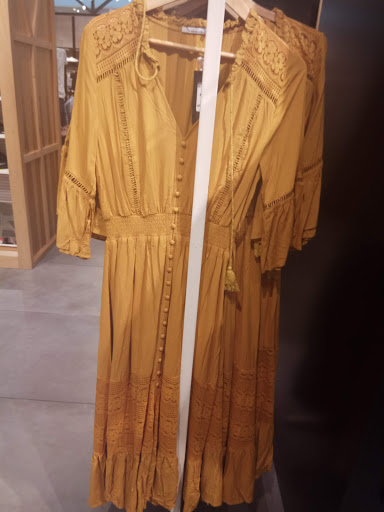 Stores to buy women's kimonos Jerusalem
