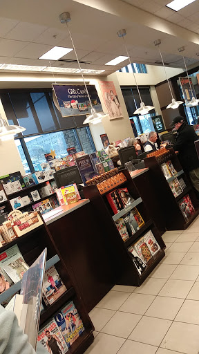 Book Store «Barnes & Noble», reviews and photos, 131 Colonie Center #355, Albany, NY 12205, USA