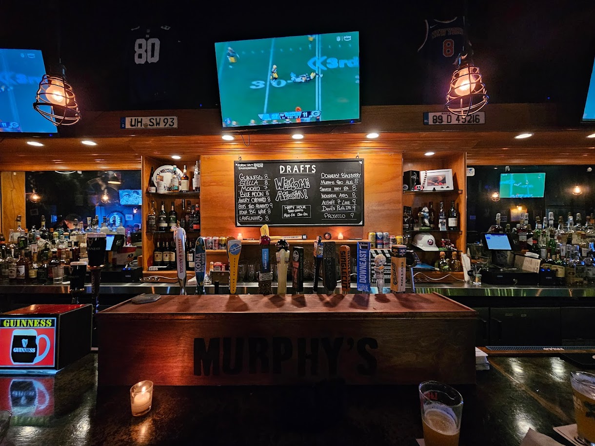 Murphy's Sports Bar