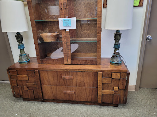 Used Furniture Store «Furniture Works», reviews and photos, 402 Washington St NE, Olympia, WA 98501, USA