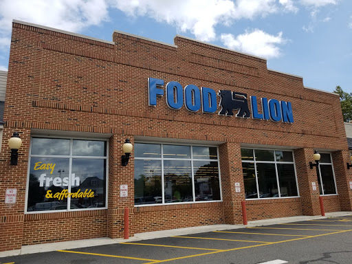 Grocery Store «Food Lion», reviews and photos, 183 Main St, Mathews, VA 23109, USA
