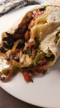 Burrito du Restaurant mexicain Chipotle Mexican Grill à Puteaux - n°2