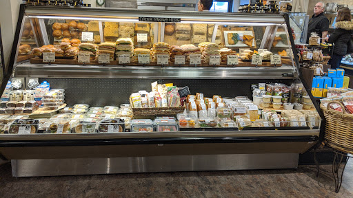 Grocery Store «Stadium Thriftway», reviews and photos, 618 N 1st St, Tacoma, WA 98403, USA