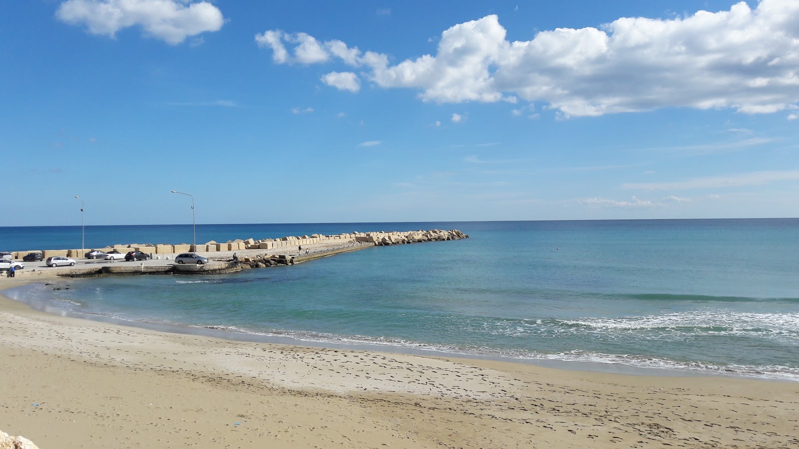 Fotografie cu Spiaggia Di Avola zonele de facilități