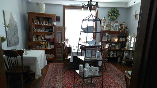 Gift Shop «Flowers In the Attic», reviews and photos, 7505 Saltsburg Rd, Pittsburgh, PA 15235, USA