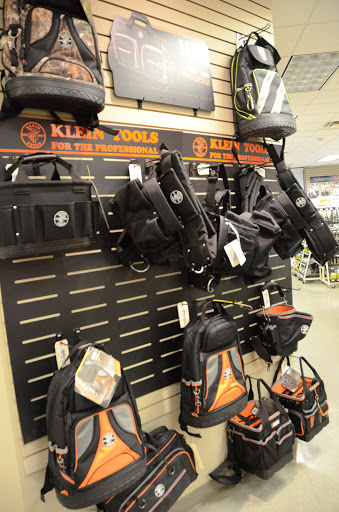 Electrical Supply Store «3E (Electrical Engineering & Equipment)», reviews and photos, 953 73rd St, Windsor Heights, IA 50324, USA