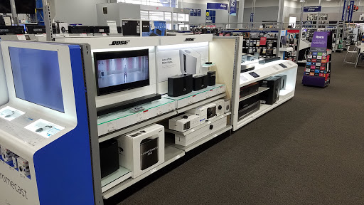 Electronics Store «Best Buy», reviews and photos, 2651 S Rochester Rd, Rochester Hills, MI 48307, USA