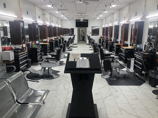 Barber Shop «In & Out 2 Barbershop & Salon», reviews and photos, 2147 E Semoran Blvd, Apopka, FL 32703, USA