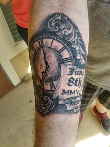 Tattoo Shop «Fine Art Tattoo Studio», reviews and photos, 3300 Western Center Blvd, Fort Worth, TX 76137, USA