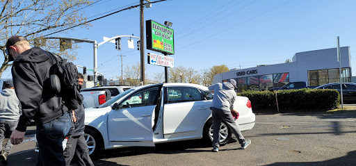 Car Wash «Beaverton Car Wash and Detail Center», reviews and photos, 12425 SW Canyon Rd, Beaverton, OR 97005, USA