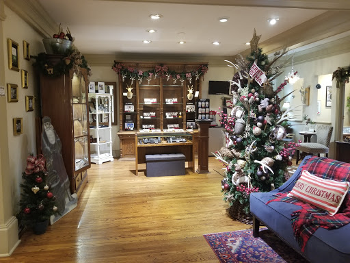 Jewelry Store «Cambridge Jewelers», reviews and photos, 76 Maple Dr, Hudson, OH 44236, USA