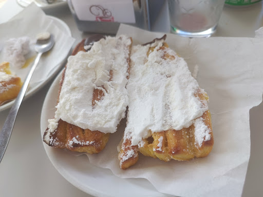 Tropical Pastelaria Padaria e Pizzaria no Troviscal, Aveiro