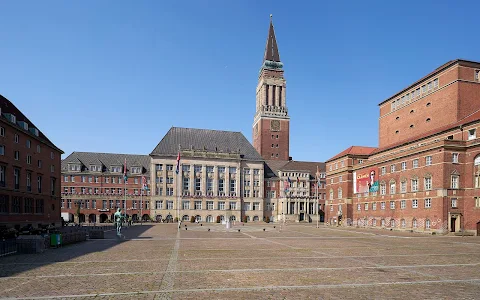 Landeshauptstadt Kiel | Rathaus image