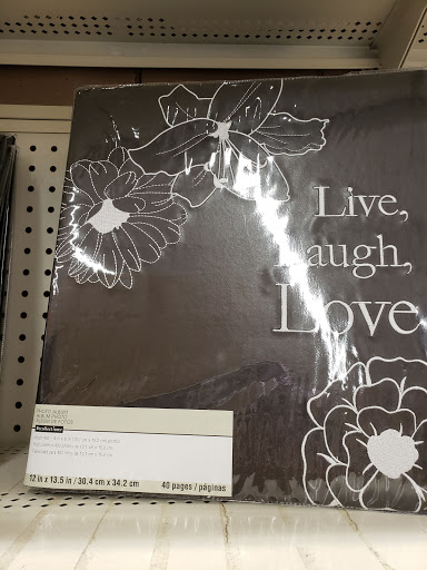 Craft Store «Michaels», reviews and photos, 1840 E Independence St, Springfield, MO 65804, USA