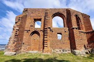 Ruiny Kościoła w Trzęsaczu image