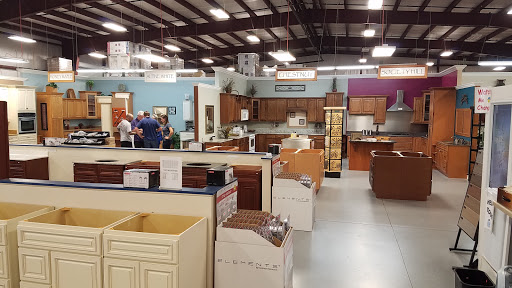 Cabinet Store «321 Cabinets Building Material Center», reviews and photos, 620 Distribution Dr, Melbourne, FL 32904, USA