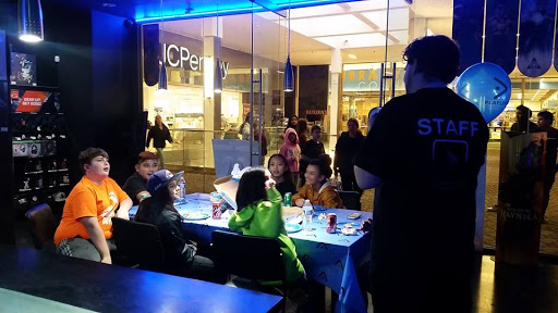 Amusement Center «PLAYlive Nation», reviews and photos, 8700 NE Vancouver Mall Dr #278, Vancouver, WA 98662, USA