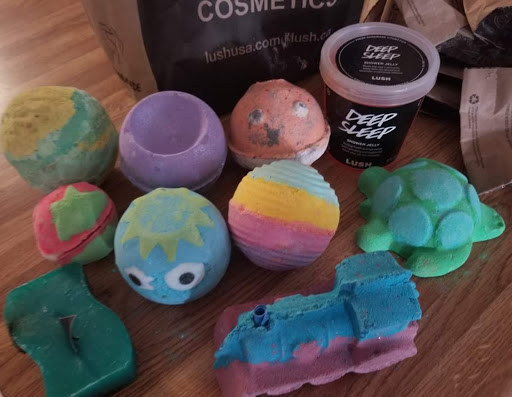 Cosmetics Store «Lush», reviews and photos, 10 Rosedale Shopping Center, Roseville, MN 55113, USA