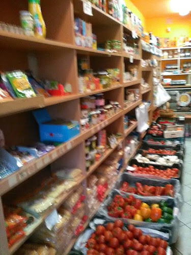 Értékelések erről a helyről: Málna zöldség - gyümölcs, Debrecen - Élelmiszerüzlet