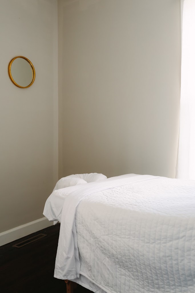 Jenn Lowery Massage Therapy & Cupping 29482